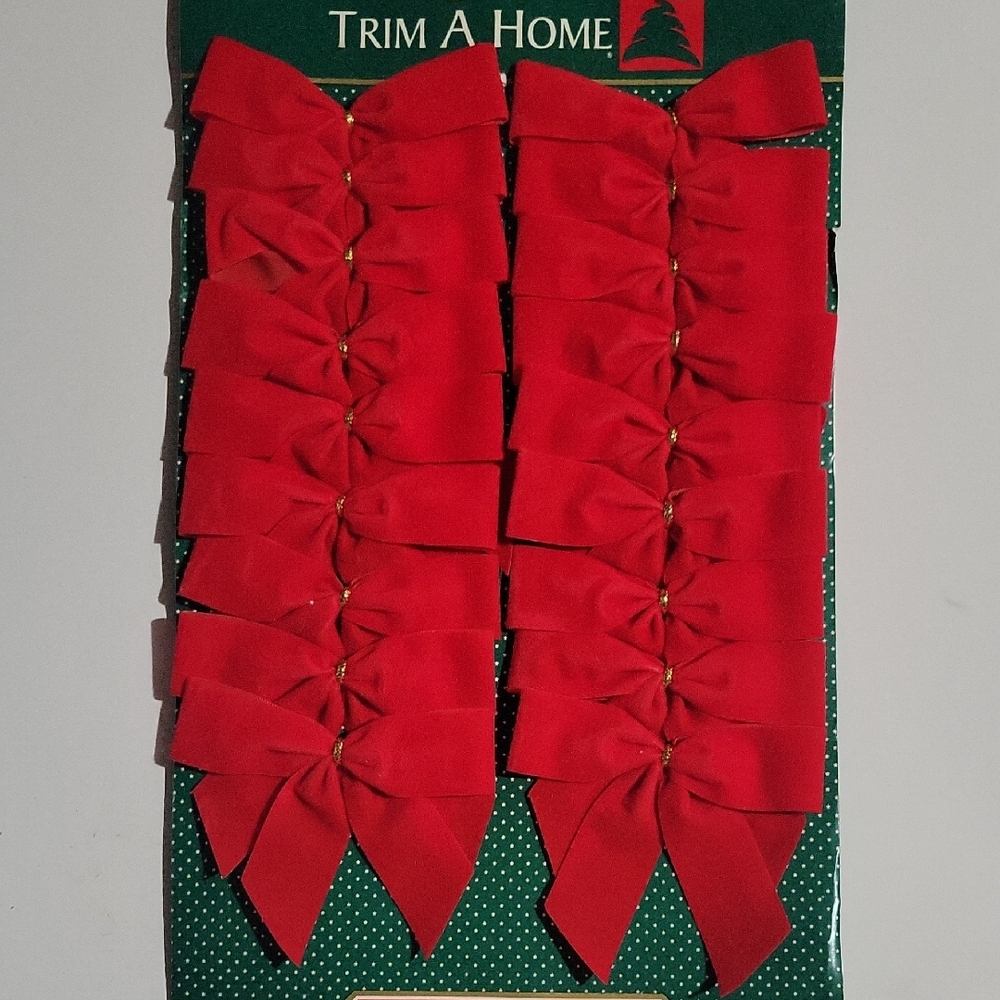 Red Holiday Bows (2)